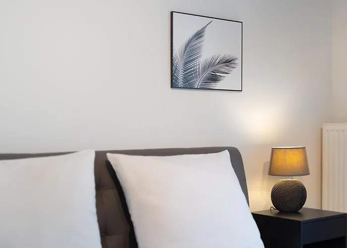 Mint Design-Studio Mit Balkon