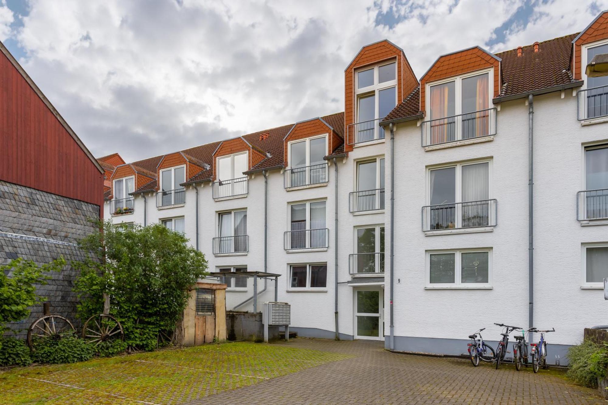 Apartment Mint Design-studio Mit Balkon